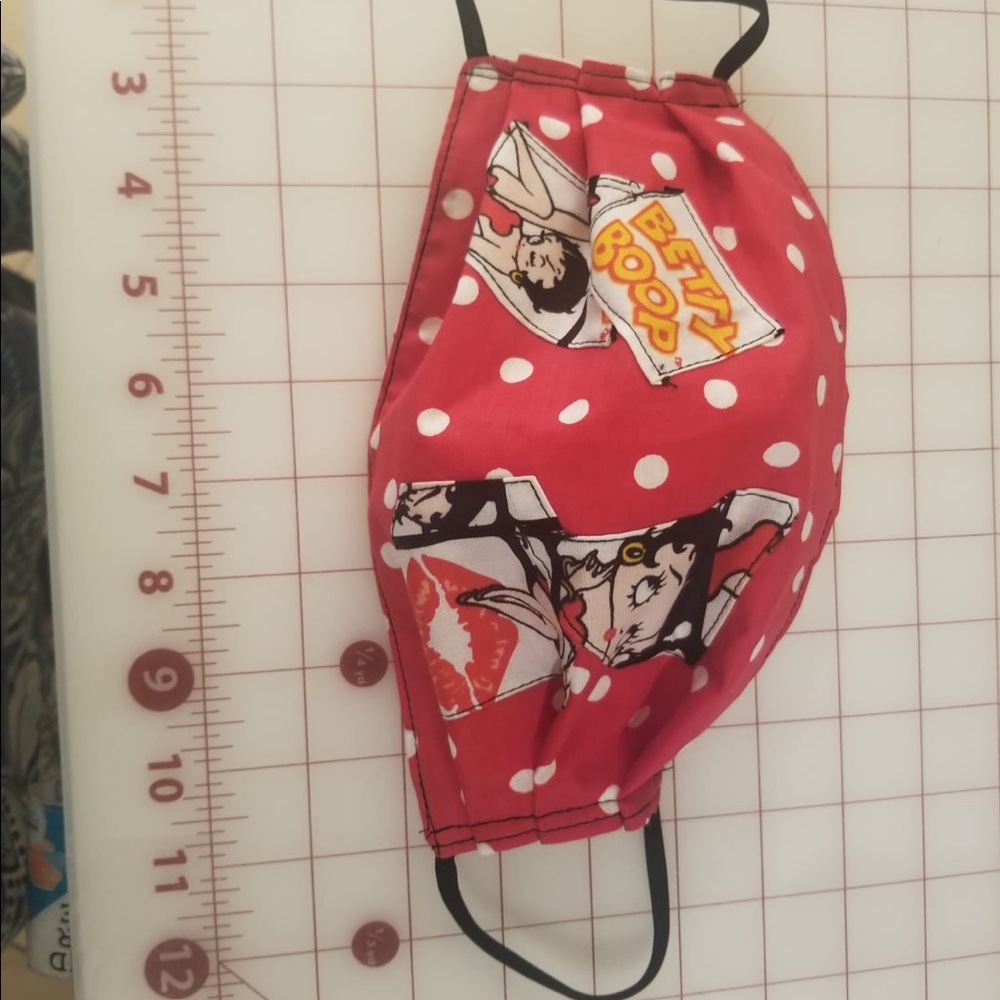 Betty Boop Patchwork Red Dots - image 5